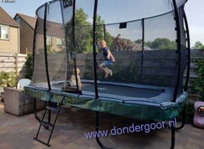 Op en neer gaan contact Bejaarden trampoline 214x366 Elegant-economy | Dondergoor Buitenspeelgoed en  Machineverhuur