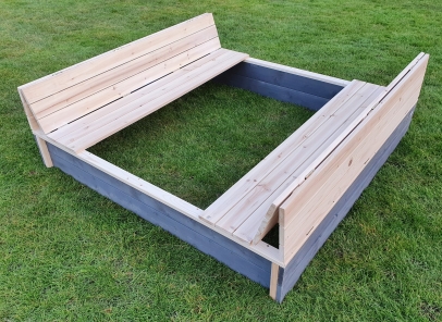 houten Zandbak XL met zitbankjes